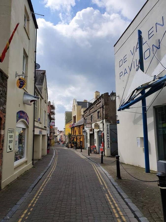 Stylish Flat In Central Tenby & Free Parking エクステリア 写真
